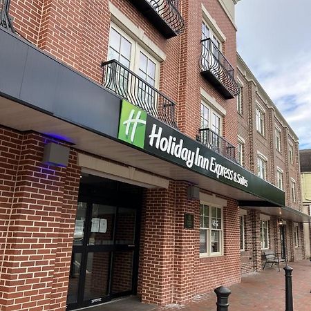 Holiday Inn Express & Suites - Dahlonega - University Area By Ihg Ngoại thất bức ảnh
